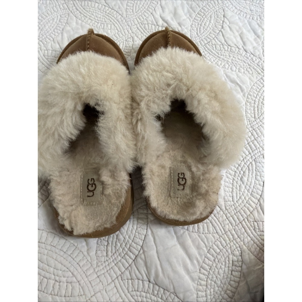 UGG Disquette Chestnut Shearling Leather Girls size 2 Slippers Sandals EUC - Picture 4 of 8